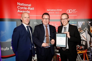 Steve Smith SWR wins cycle award